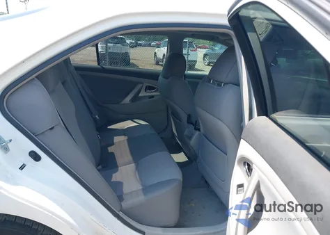 2007 Toyota Camry Se z USA, uszkodzony, nr VIN 4T1BE46K47U704856